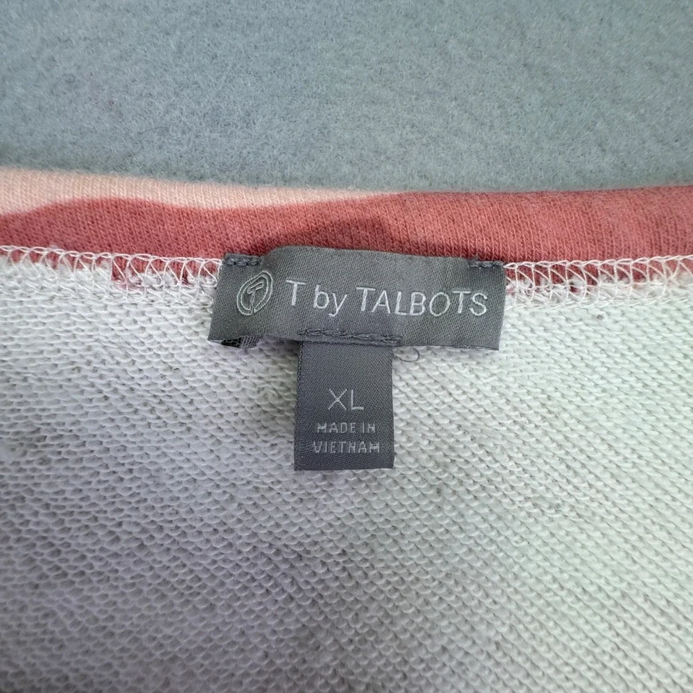 T By Talbots Sweater Women's Size XL Pink Camo Fleece Long Sleeve‎ Crew Neck - Picture 4 of 8
